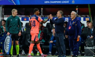 拉什福德双响夜震撼英伦，曼联错失天才引热议