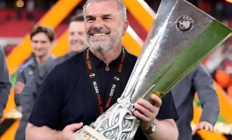 欧联-贝蒂斯0-2森林：贝蒂斯将轮换，澳波要复制热刺奇迹|前瞻